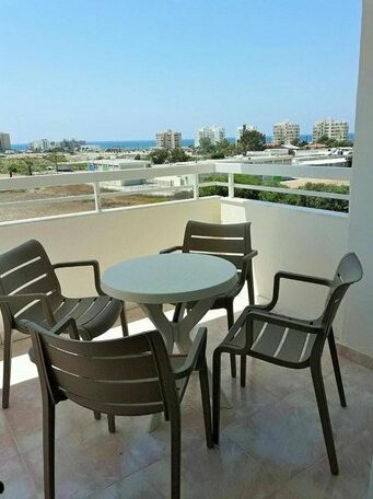 401 Dhalia Court - Photo5
