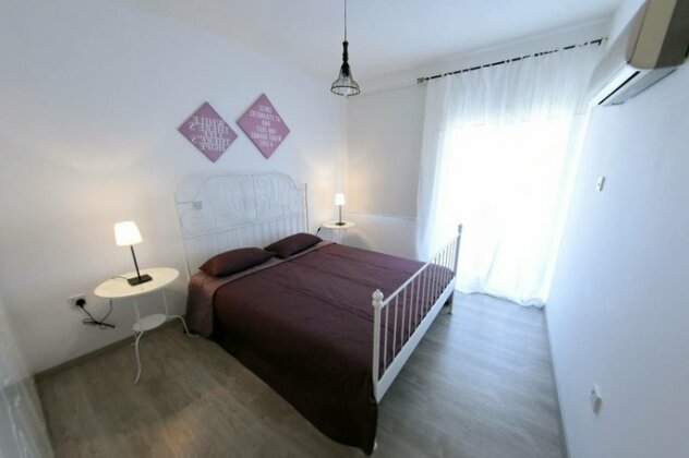 Angela's Luxury Apartments - Photo5