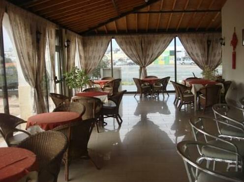 Aris Pansion - Photo4