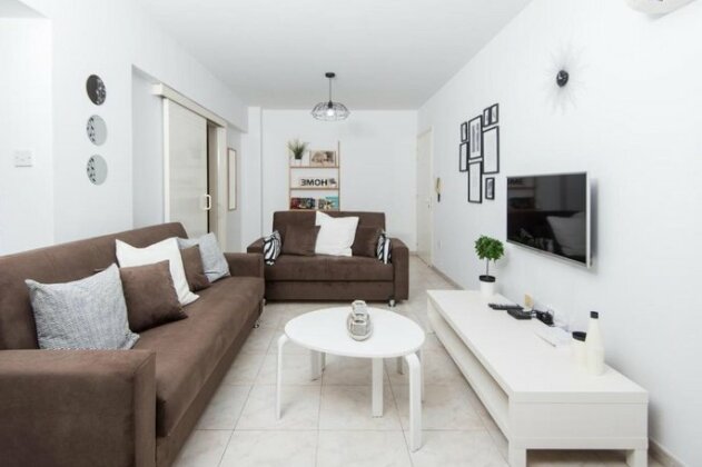 Aurora Flat 102 - Photo4