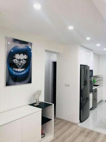 Blue Level - Photo3