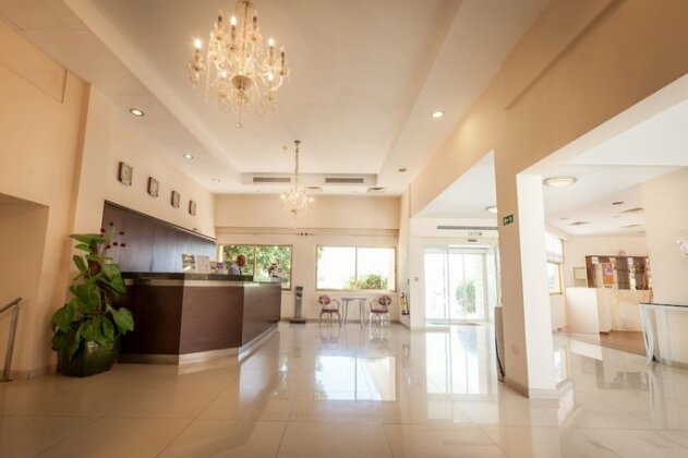 Crown Resorts Henipa - Photo3