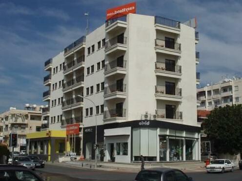 Easyhotel Larnaca - Photo2