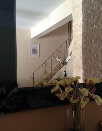 Helen Town House - Photo2