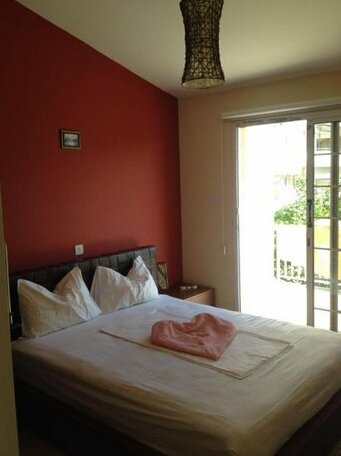 Helen Town House - Photo5