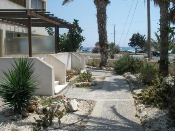 Klashiana Hotel Apartments - Photo4