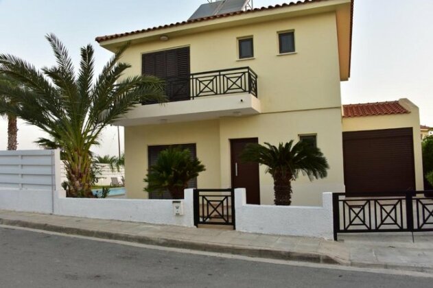 Limni Pool House