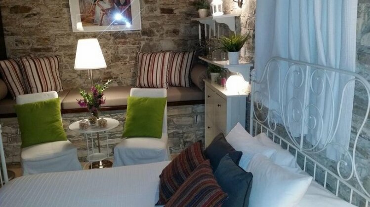 Nadia's Room - Photo5