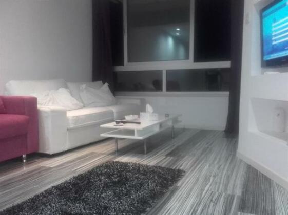 Property Direct Sea Gate 7th Floor - Photo4