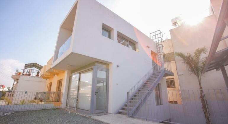 St Lazaros Studios - Photo3