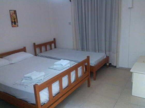 St Mamas Apts - Photo3