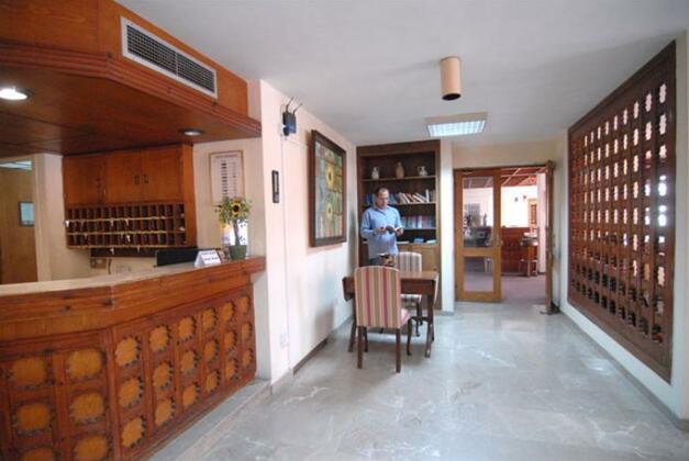 Sunflower Hotel Apartments - Photo5
