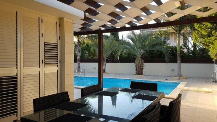 Villa Larnaca Bay - Photo2