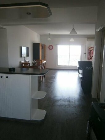 Bridge House Limassol - Photo3