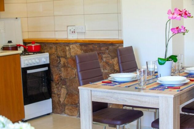 Castle Holiday Apartments - Photo4