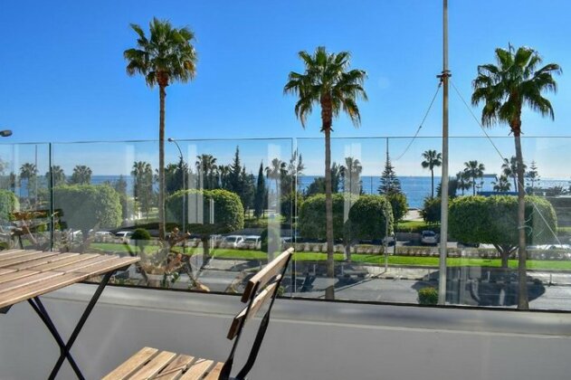 Estelia Court - Photo2