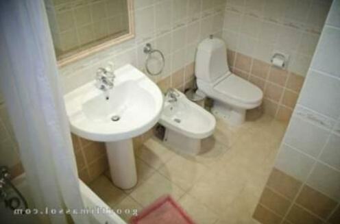 Gulf Palace Apartments - Photo3