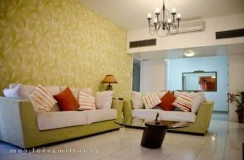 Gulf Palace Apartments - Photo4