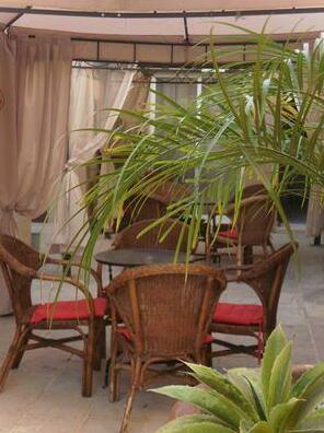 Irene's Apartments - Photo4