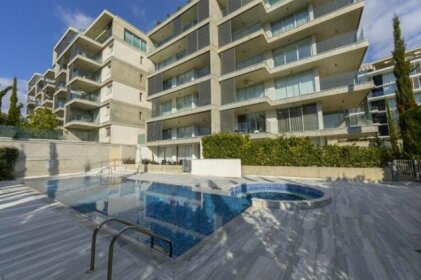 Limassol Emerald Suite