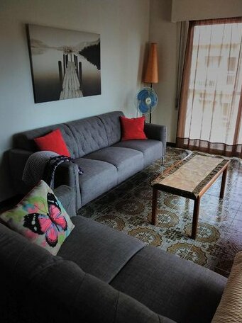 Limassol Seaside Apartment - Photo3