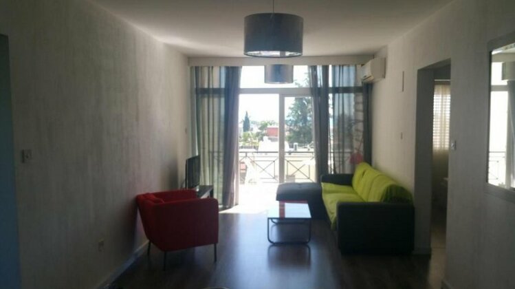 Marina Beach Apts - Photo3