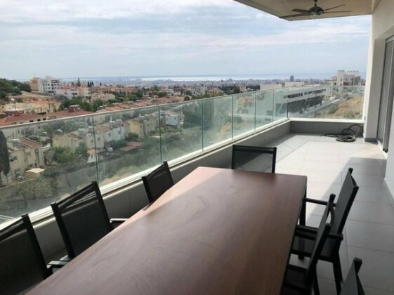 Panthea deluxe apts - Photo4