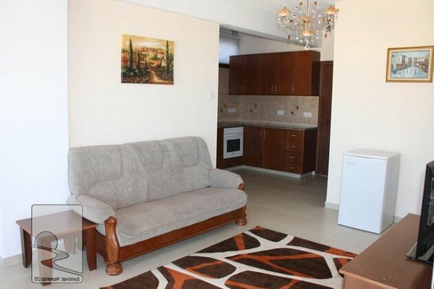 Rita Court 2 Block B 402 - Photo3