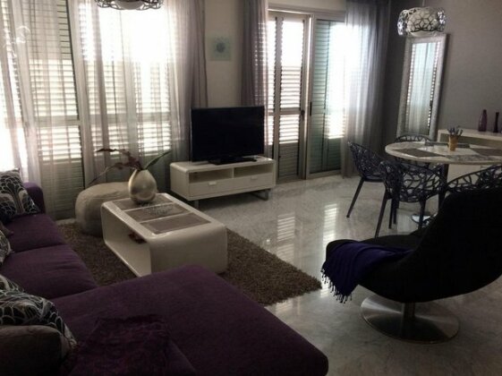 Sea View Penthouse - Photo4