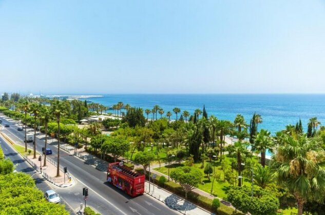 Seaview Luxury 2 Bedroom Apartment - Photo2