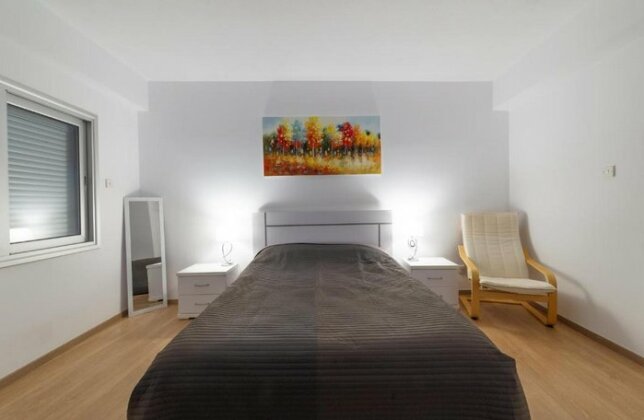 Seaview Luxury 2 Bedroom Apartment - Photo5
