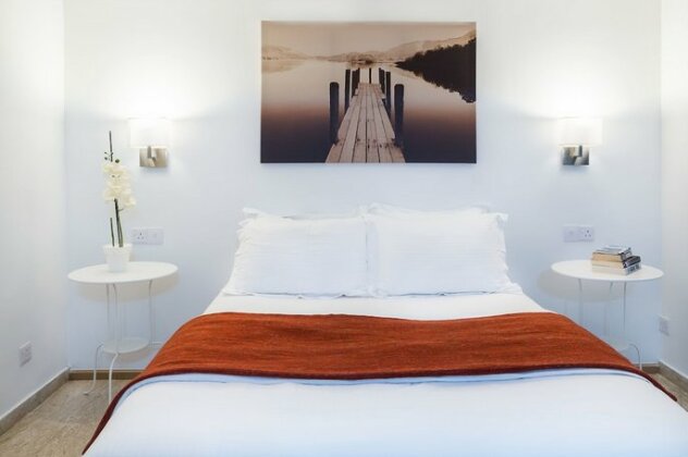 Silver Apartment Limassol - Photo3