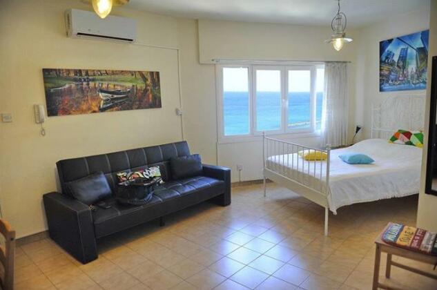 Studio Limassol - Photo3