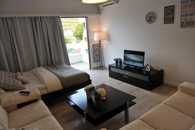 Sun Sea Studio Limassol - Photo5