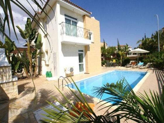 Villa Protaras Agia Triada - Photo2