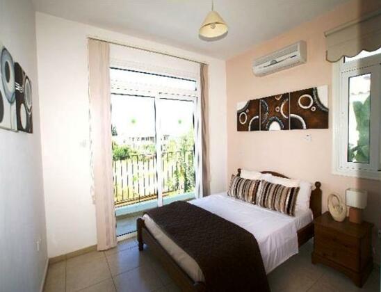 Villa Protaras Agia Triada - Photo4