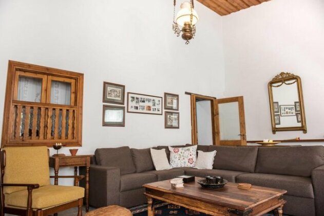 Country House Apanemia - Photo3