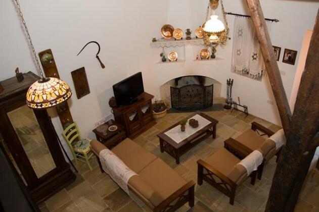 Xenios Cottages - Photo3