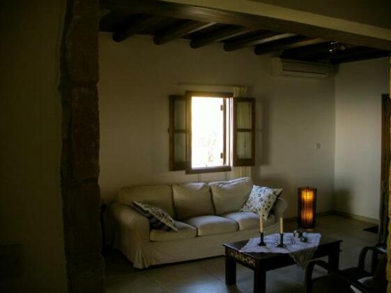 Yiannos Traditional Homestay - Photo5