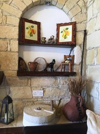 Paradise Traditional House - Photo2