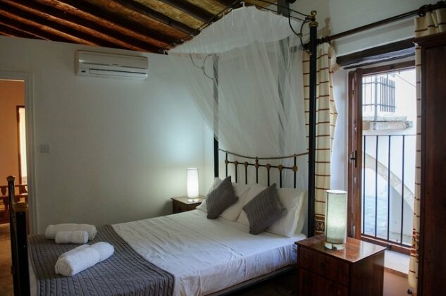 Teacher's House Maroni - Photo3
