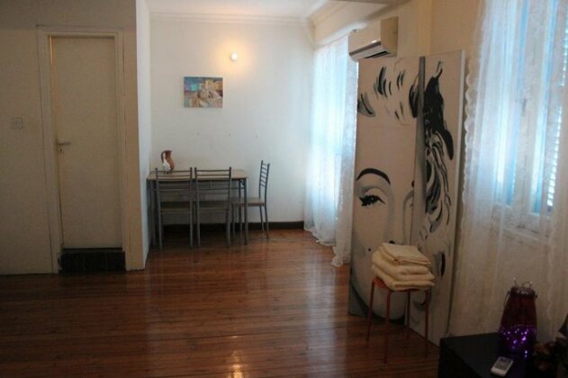 Ava Studio Apartments - Photo2