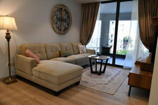 Baz Tower - Photo2