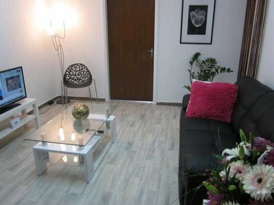 DownTown Living - Photo4