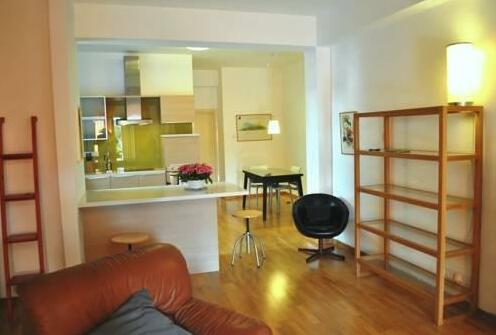 Ficus Tree Apartment - Photo3