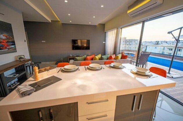Luxurious Penthouse & Swimming Pool - Photo5