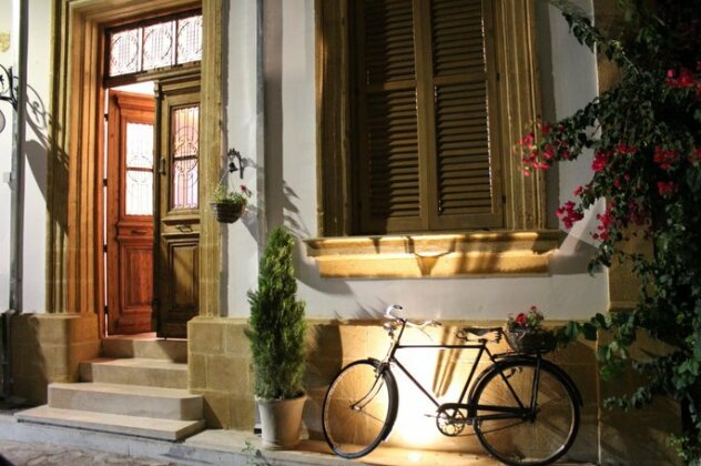 Pedieos Guest House - Photo2