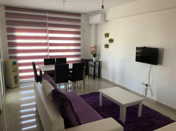 Tetris Apartment Spacious Comfortable - Photo3