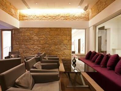 The Classic Hotel - Photo3