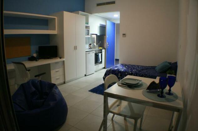 UC Hall Residence - Photo4